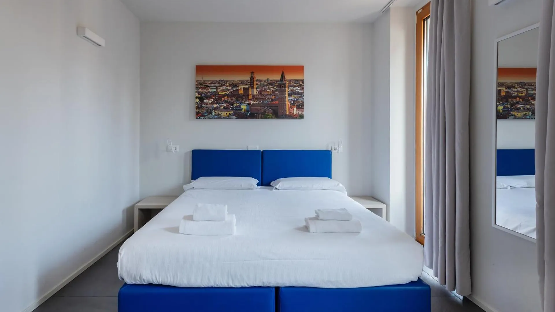 Stravagante Hostel & Rooms Verona 0*,