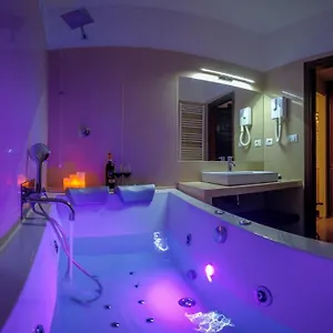 https://navona-central-suites.it-romehotels.com