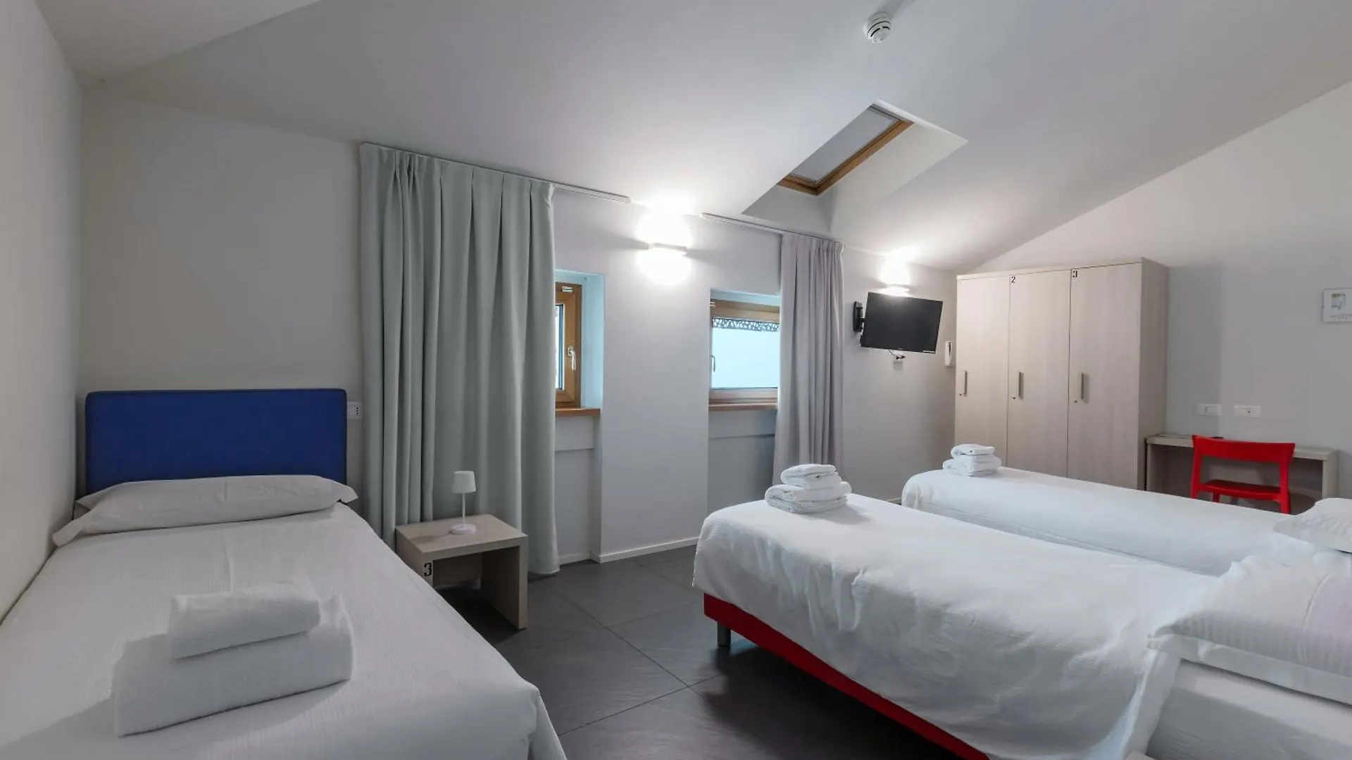 Stravagante Hostel & Rooms Verona 0*,