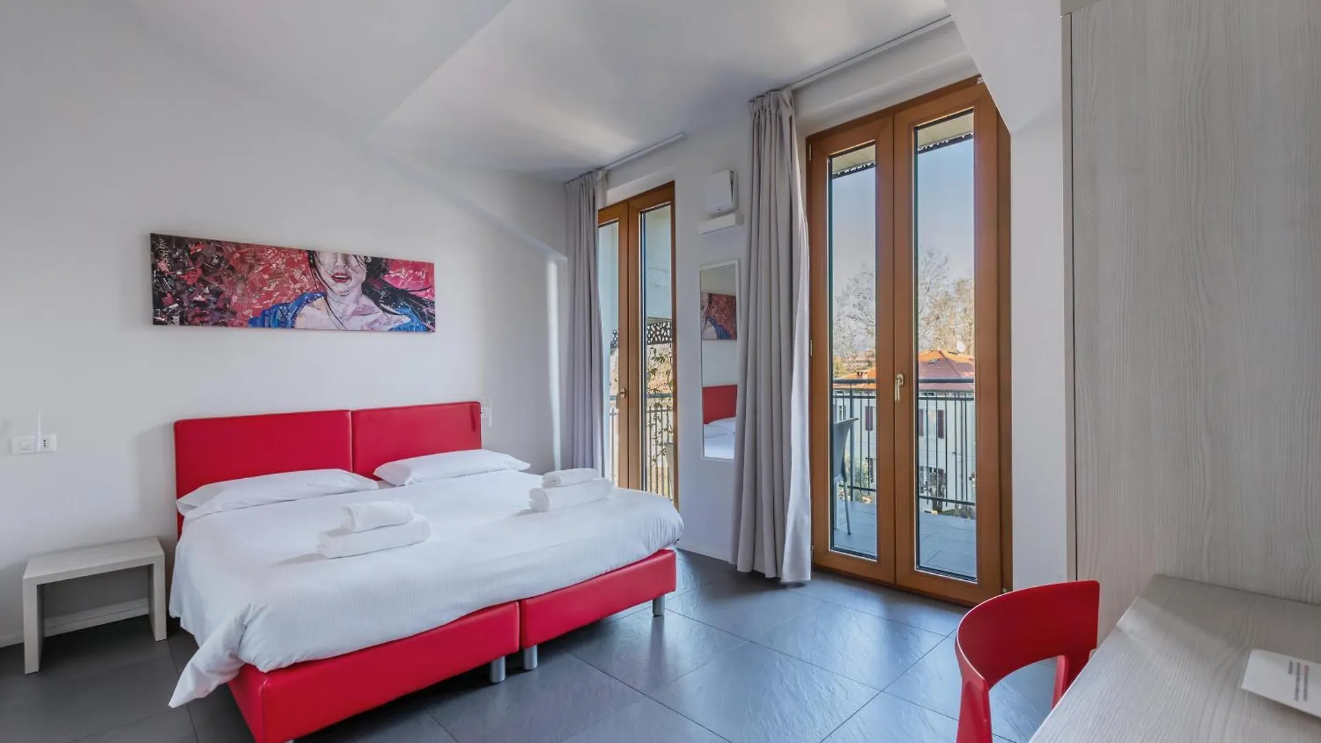 Stravagante Hostel & Rooms Verona Italy